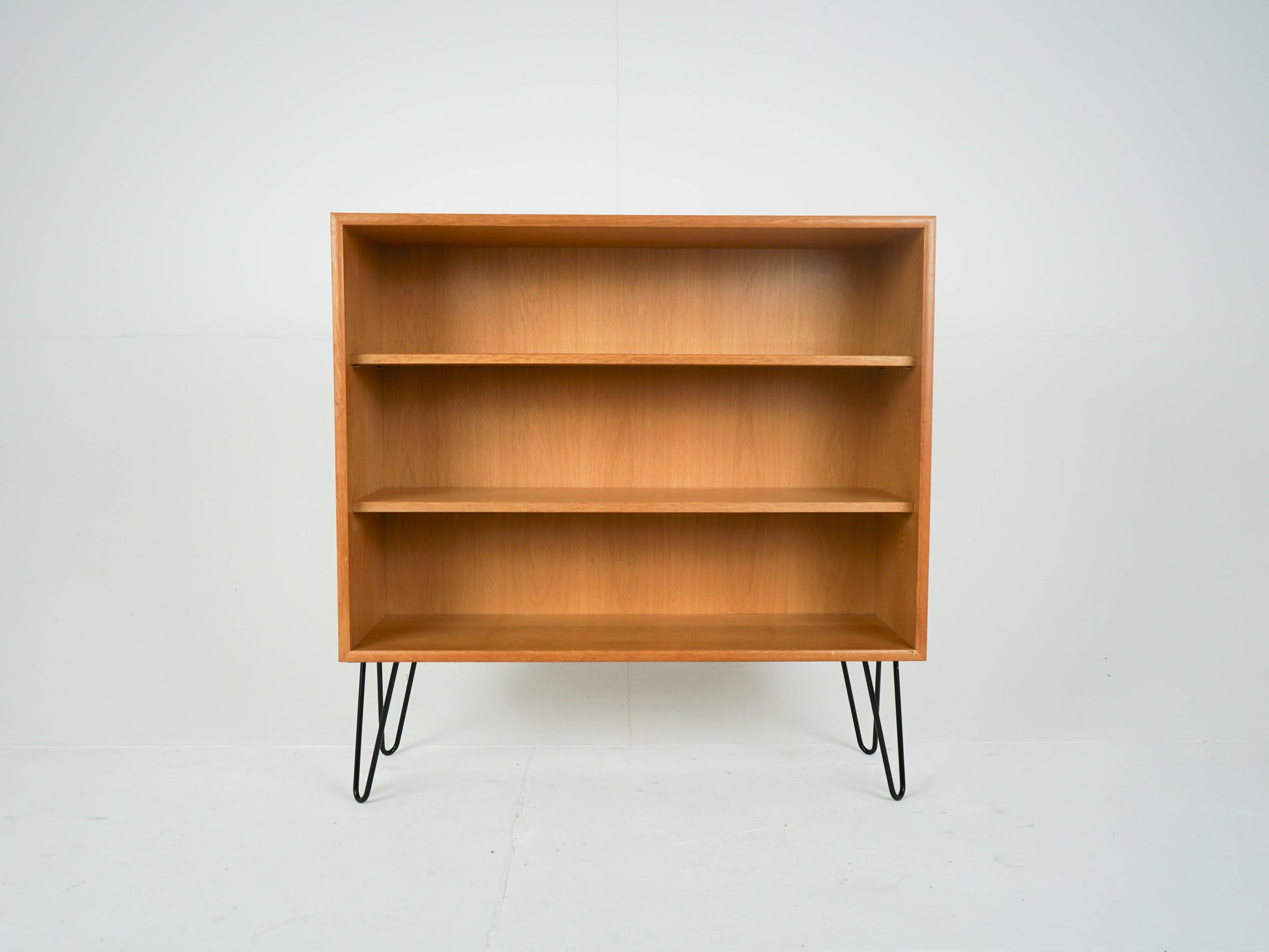 Vintage Regal Eiche dänisch