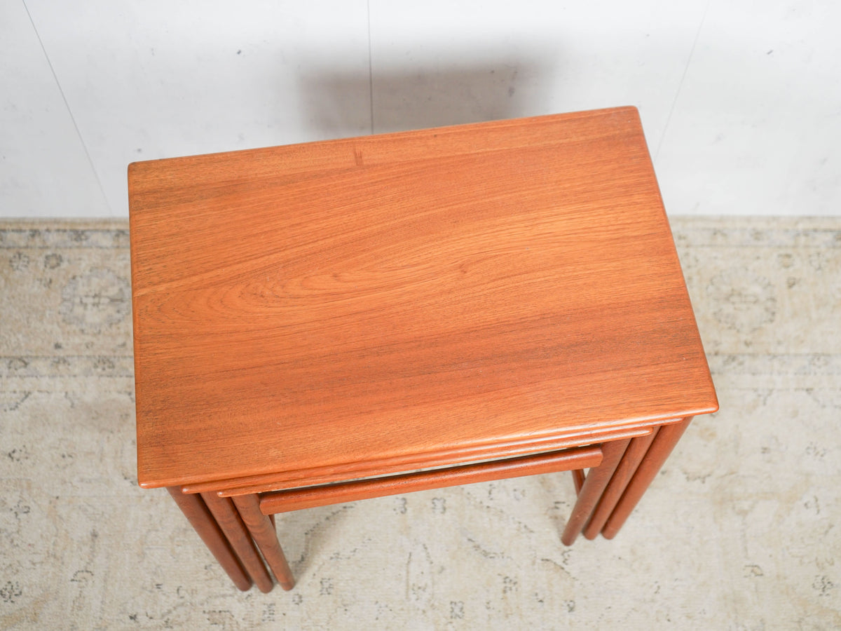 Vintage side table teak by Hans J. Wegner for Andreas Tuck