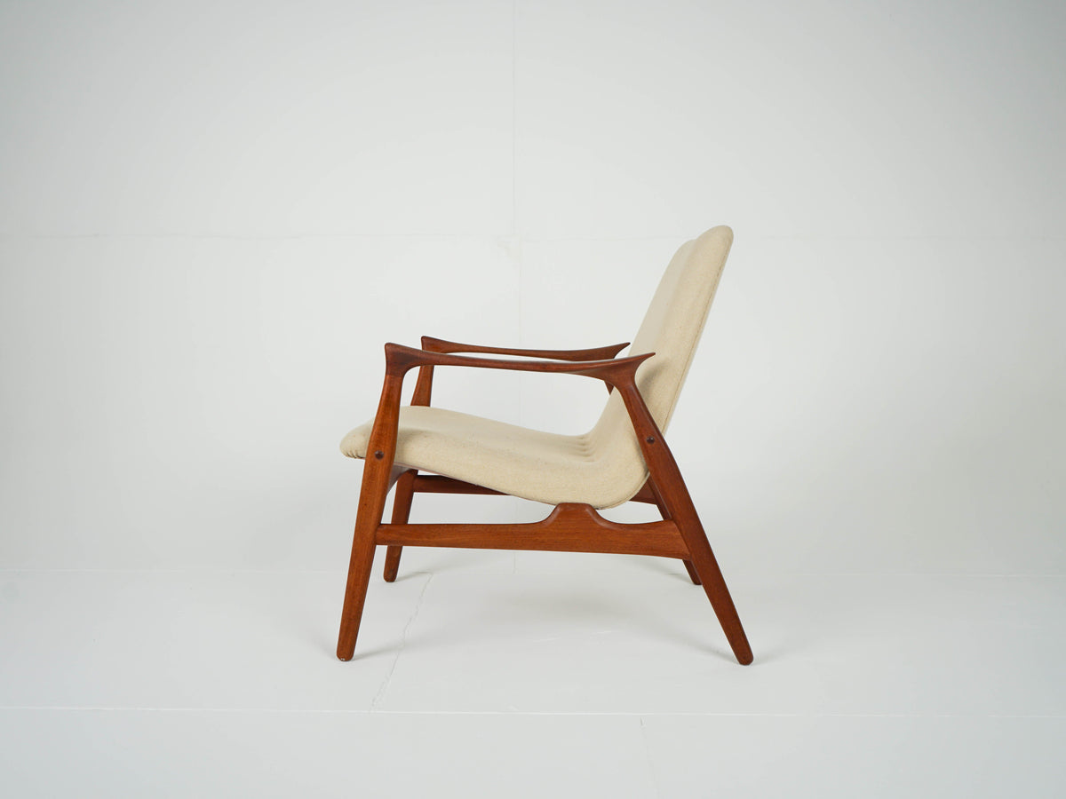 Vintage Lounge Chair Model 240 von Arne Hovmand-Olsen für Mogens Kold