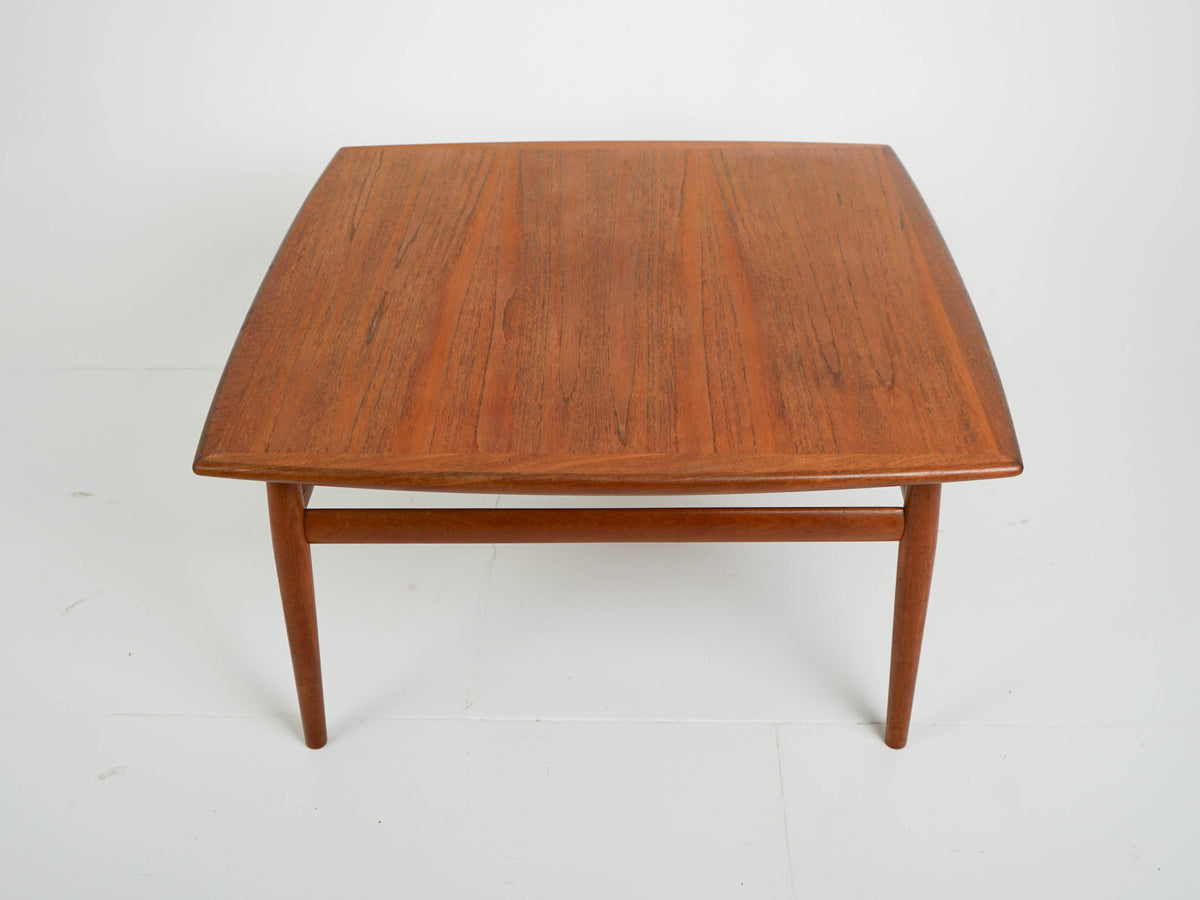 Vintage Couchtisch von Grete Jalk für Glostrup
