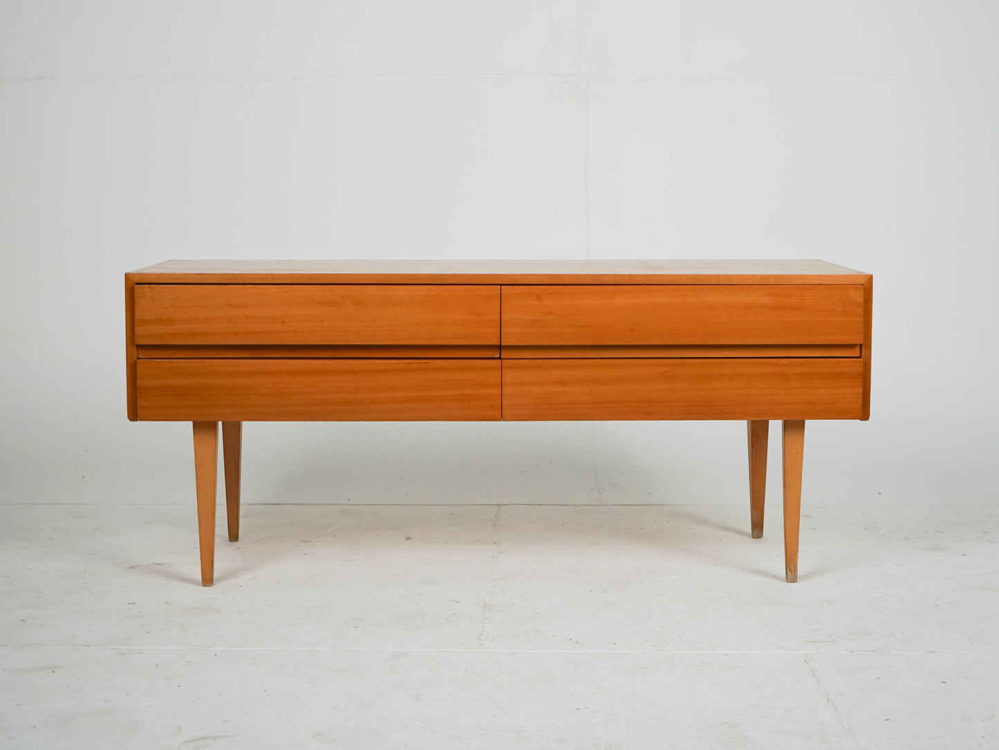 Vintage Teak Sideboard mit zwei Schubladen