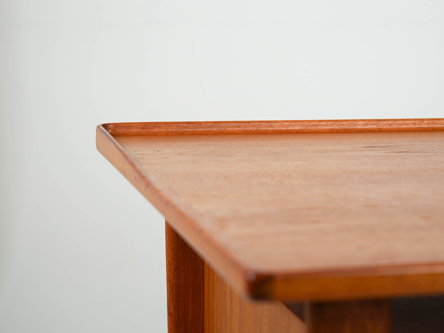 Vintage Schreibtisch von Peter Løvig Nielsen für Lovig Danish Design Teak
