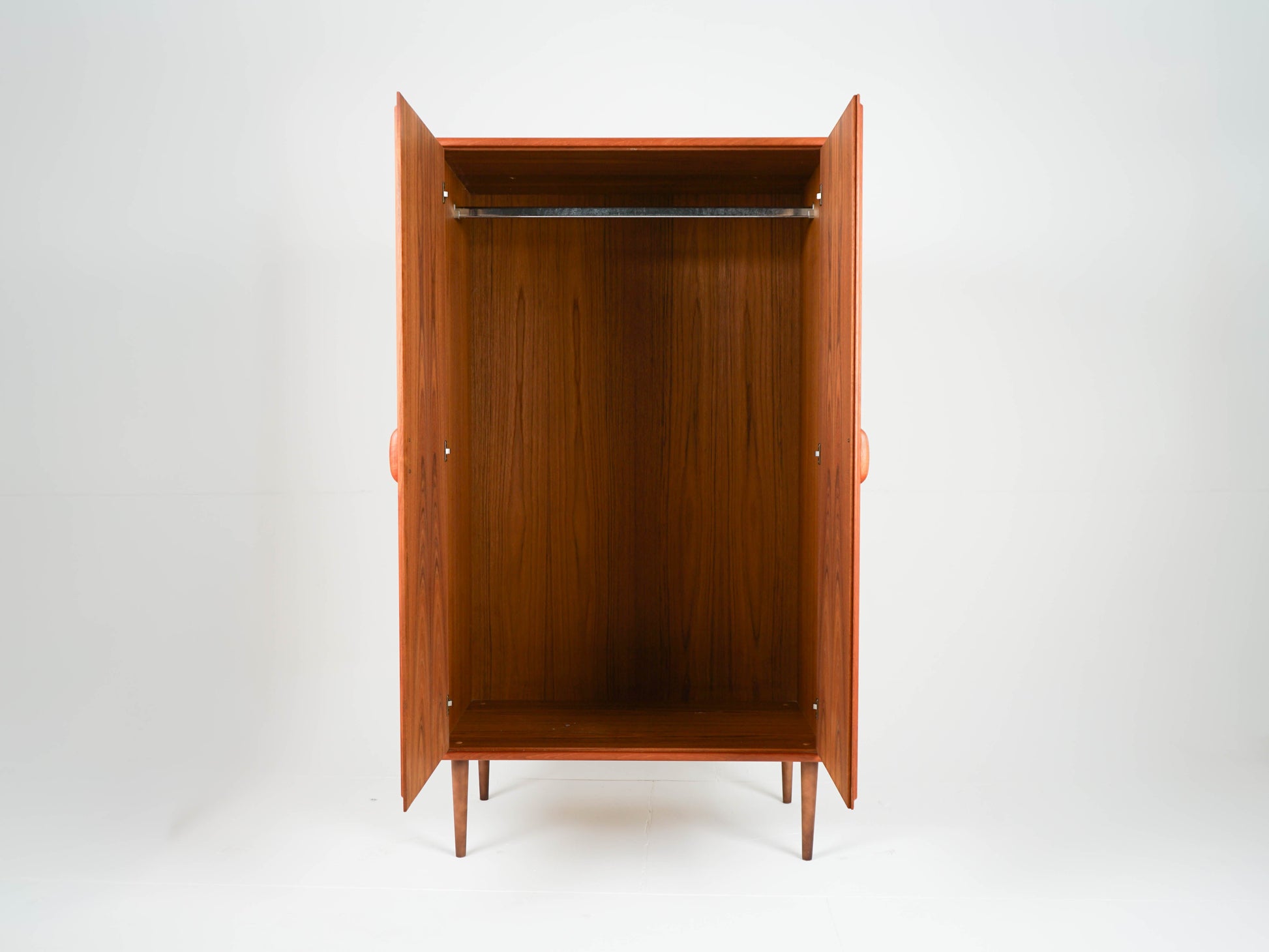 Vintage Kleiderschrank Teak Vinyl