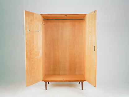 Vintage Kleiderschrank Ahornholz Mid-Century Modern