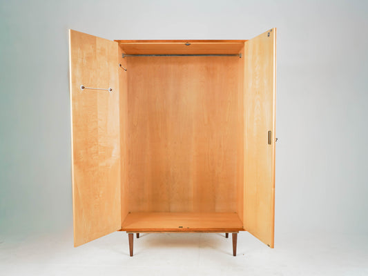 Vintage Kleiderschrank Ahornholz Mid-Century Modern