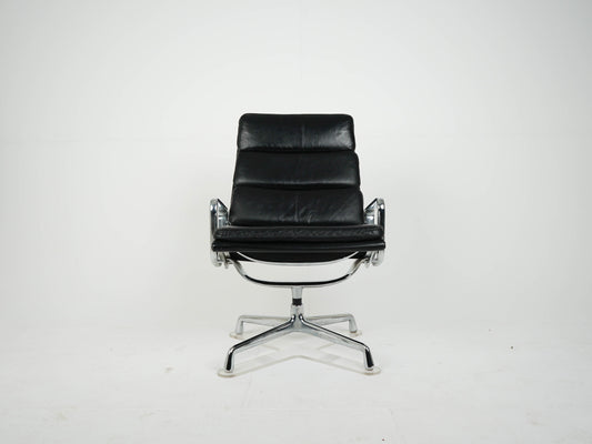 Vintage Lounge Chair EA 216 Soft Pad von Charles & Ray Eames für Hermann Miller
