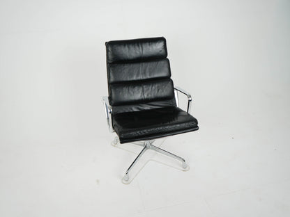 Vintage Lounge Chair EA 216 Soft Pad von Charles & Ray Eames für Hermann Miller
