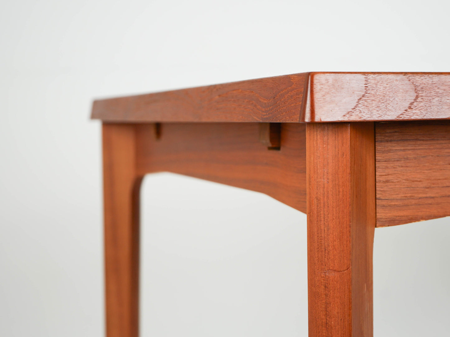 Vintage Ausziehtisch Teak warmes Teak natur