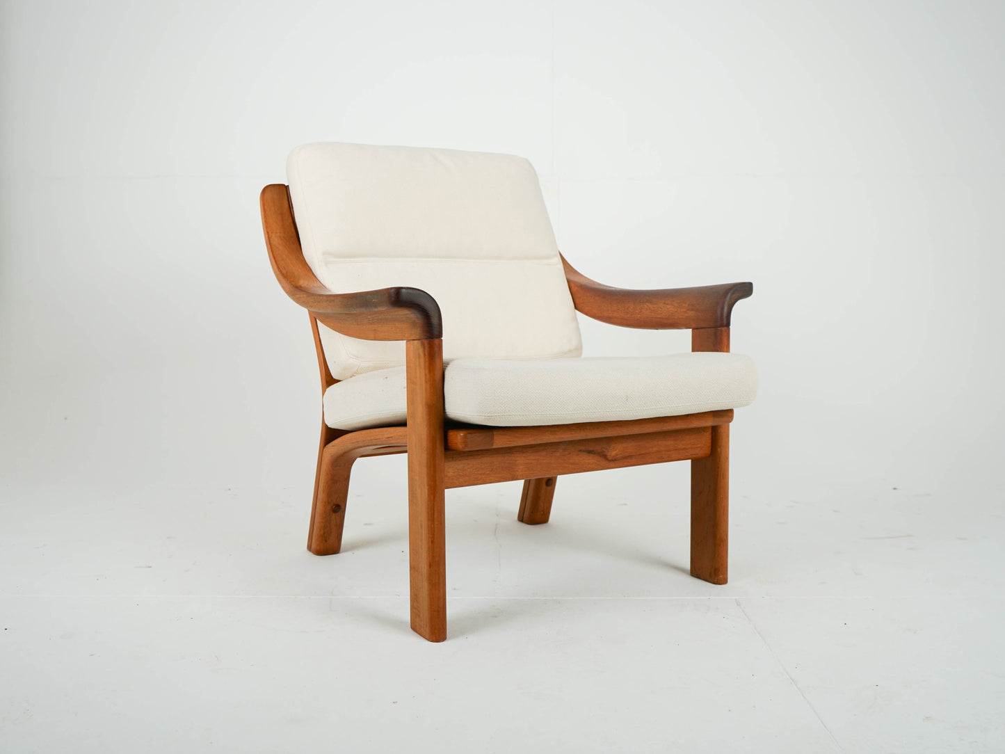 Vintage Sessel Teak Beige von PJ Danmark