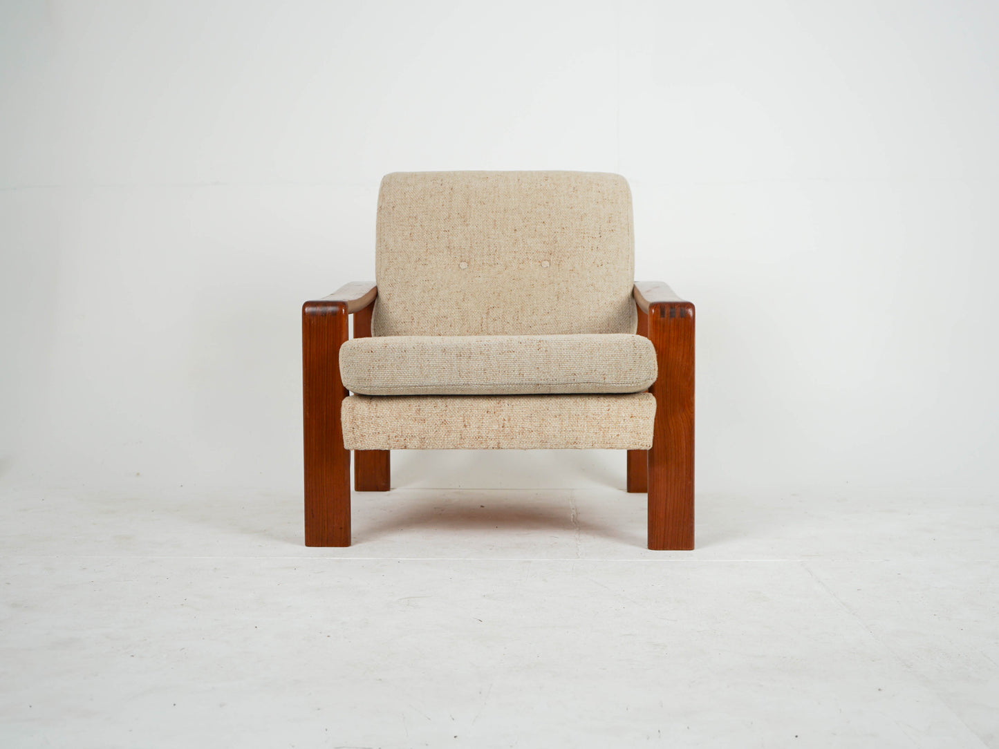 Vintage Sessel aus Teak und Wollstoff, Mid Century Modern