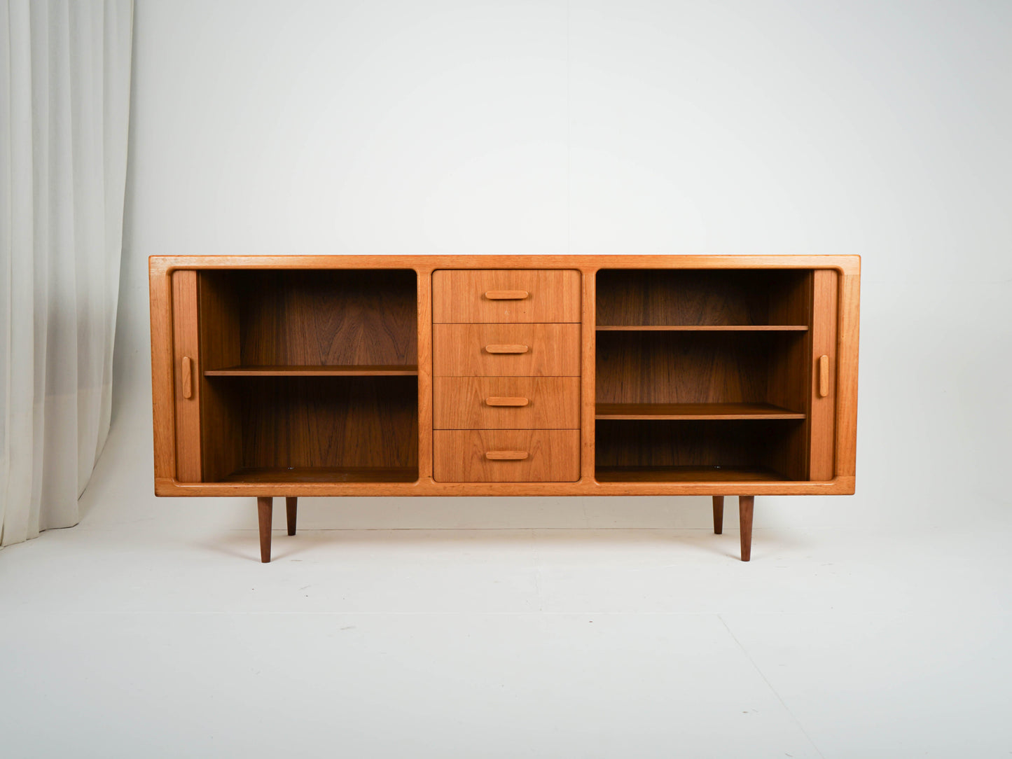 Vintage Sideboard Teak
