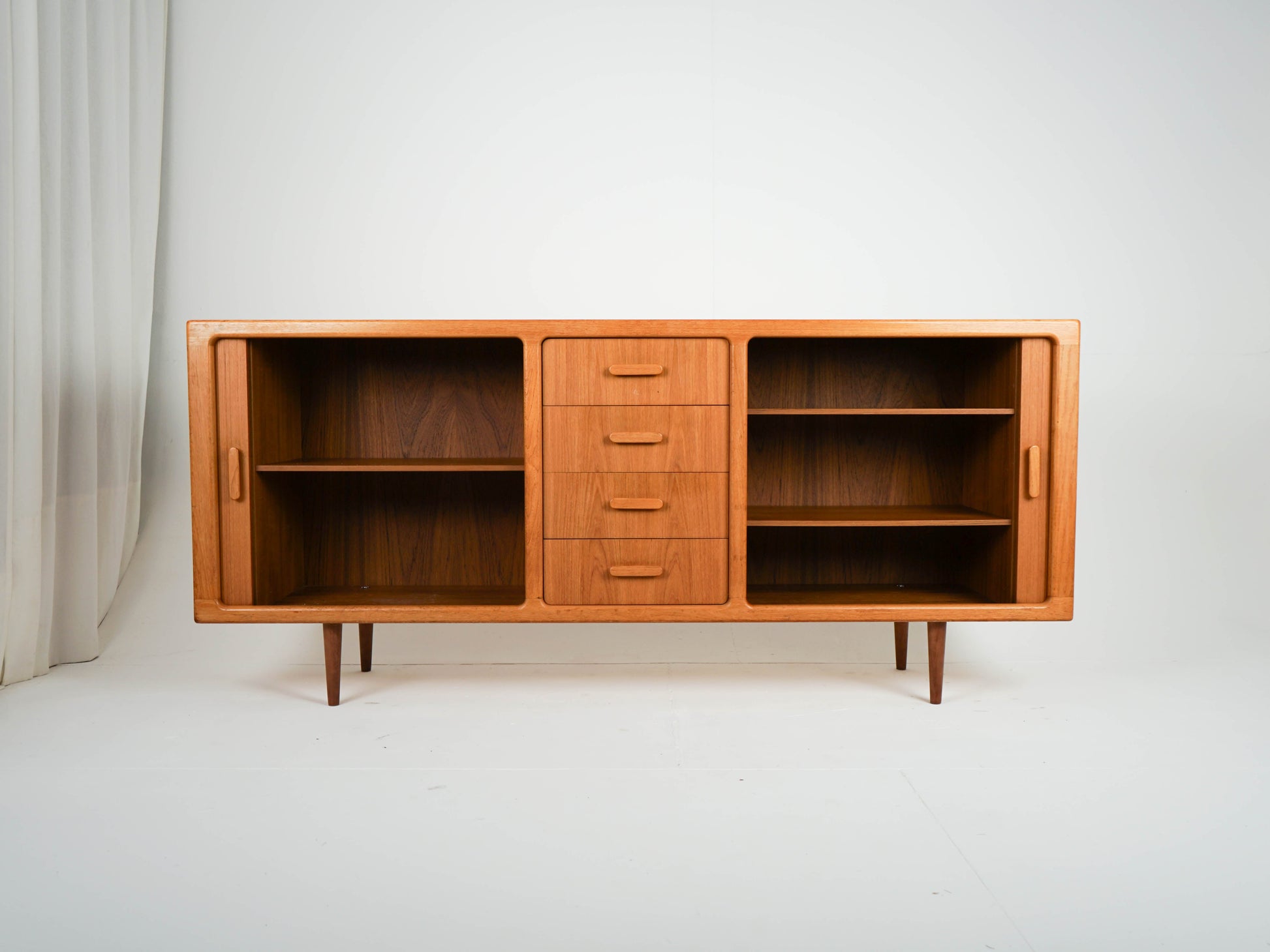 Vintage Sideboard Teak