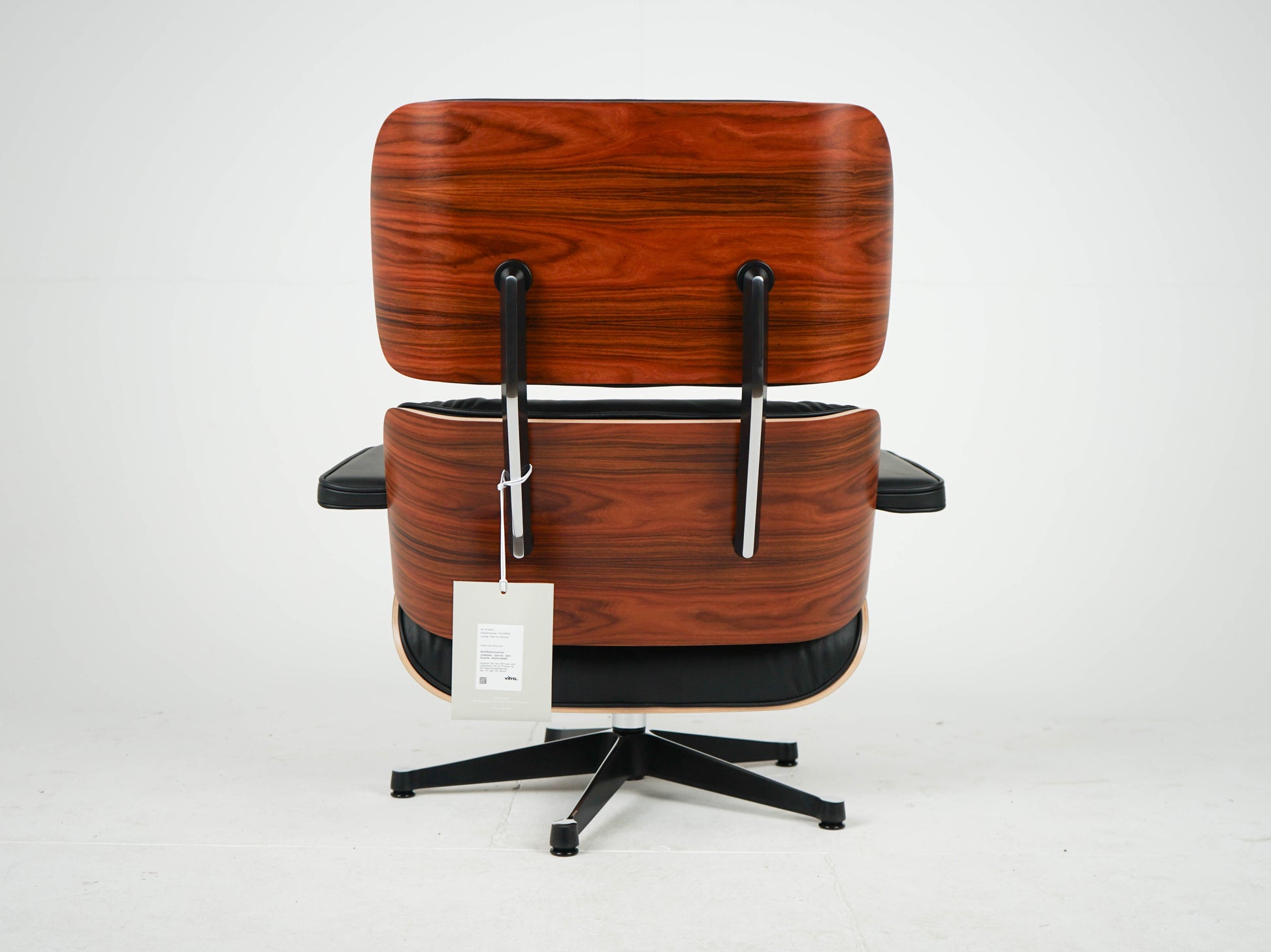 Vintage Sessel Eames Lounge Chair und Ottoman von Charles und Ray Eames für Vitra Schwarz