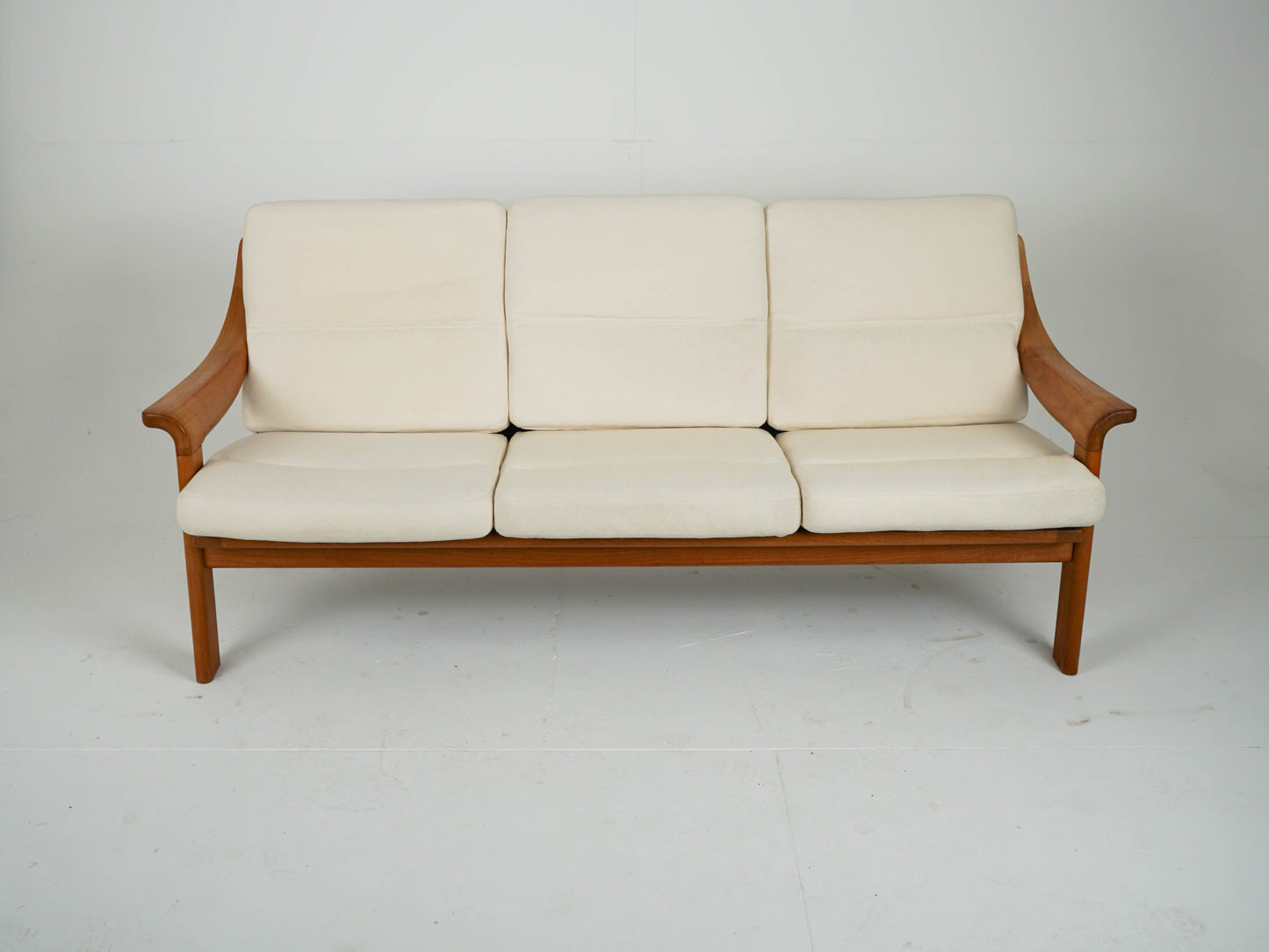 Vintage Sofa Teak Beige von PJ Danmark