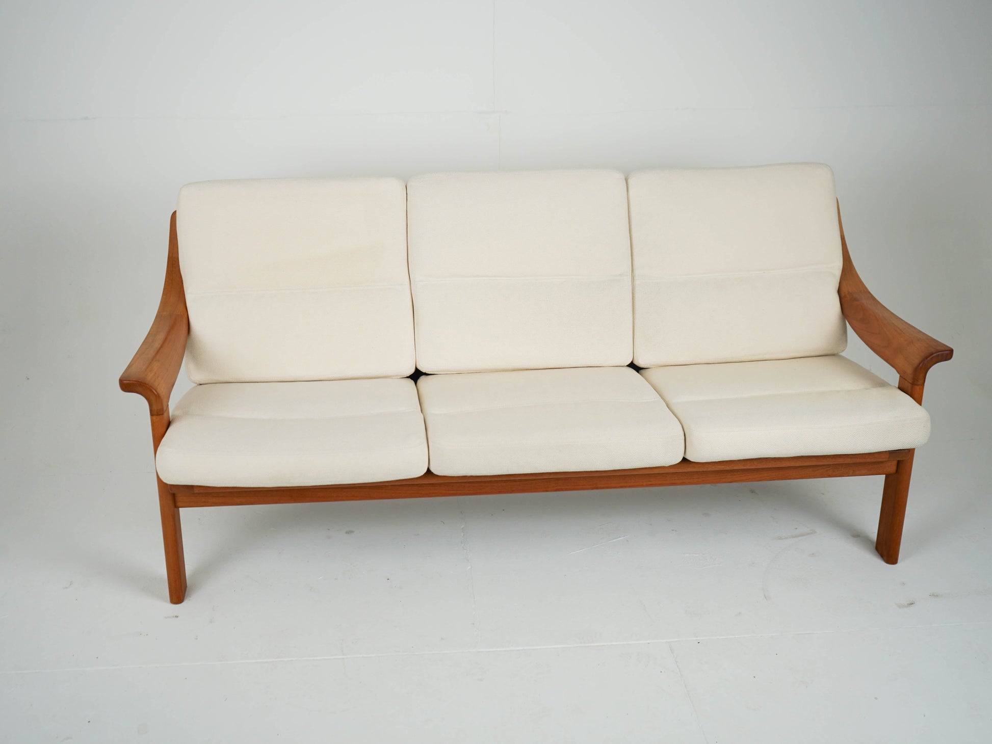 Vintage Sofa Teak Beige von PJ Danmark