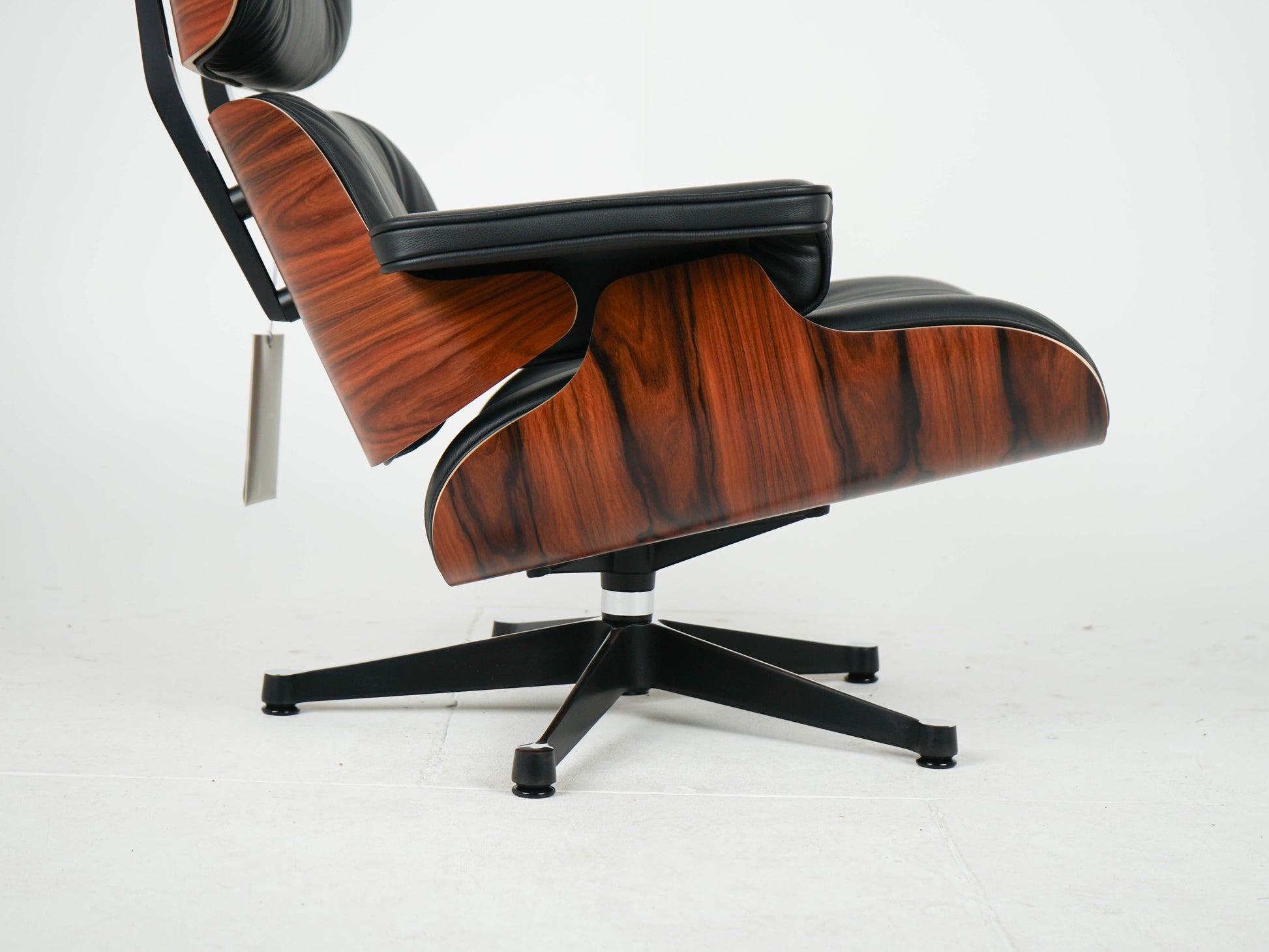 Vintage Sessel Eames Lounge Chair und Ottoman von Charles und Ray Eames für Vitra Schwarz