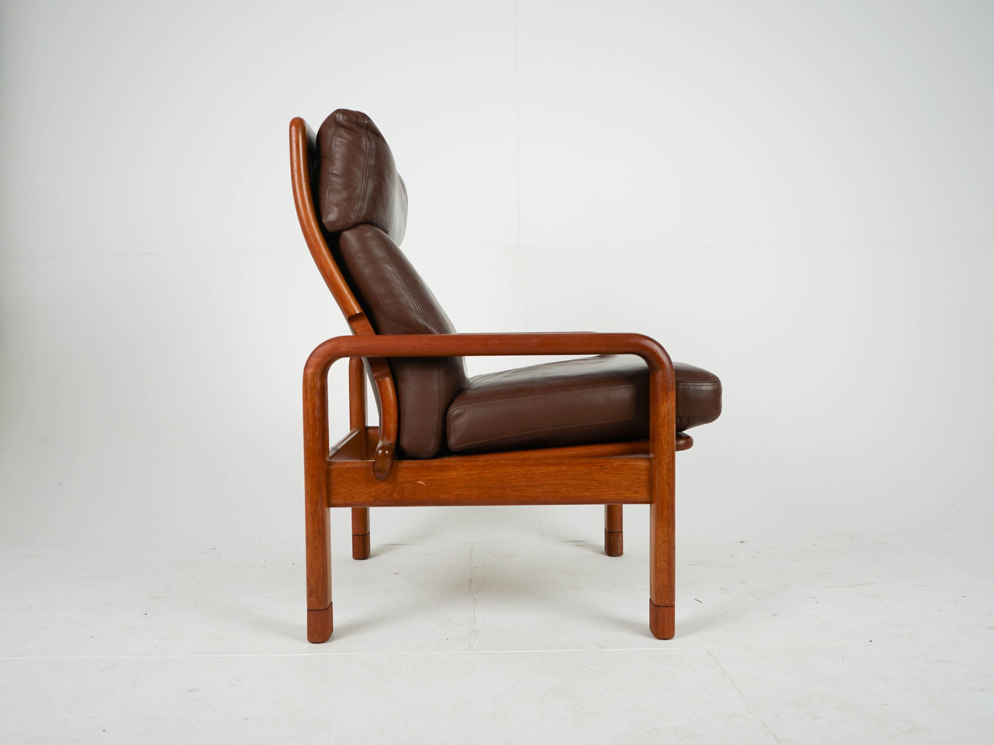 Vintage Sessel mit Ottomane von Thams Gustav für L. Olsen und Søn Teak, Leder