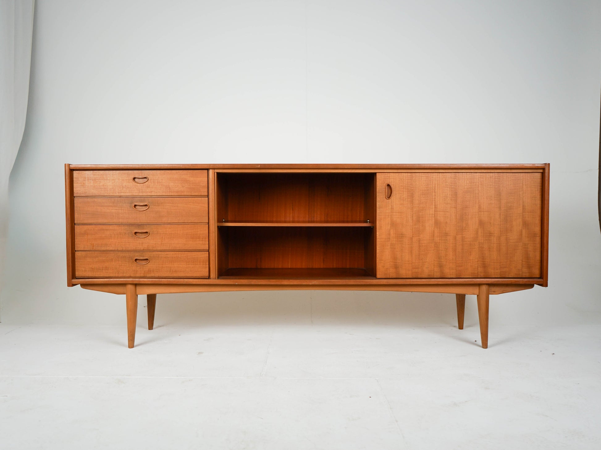Vintage Sideboard Teak