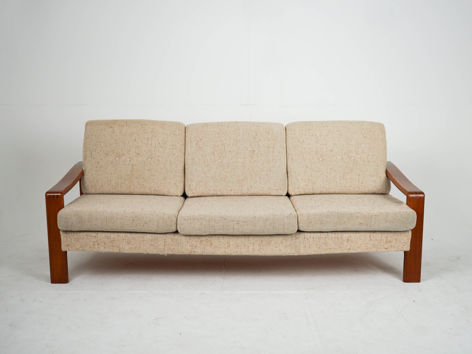 Vintage Sofa Teak Beige Wollstoff Mid-Century