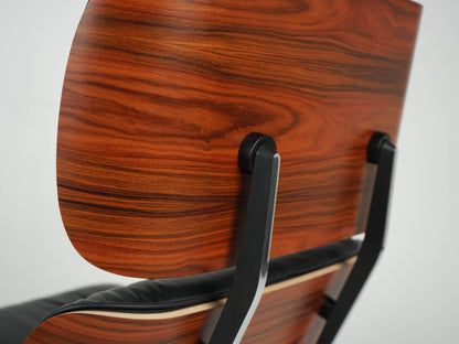 Vintage Sessel Eames Lounge Chair und Ottoman von Charles und Ray Eames für Vitra Schwarz