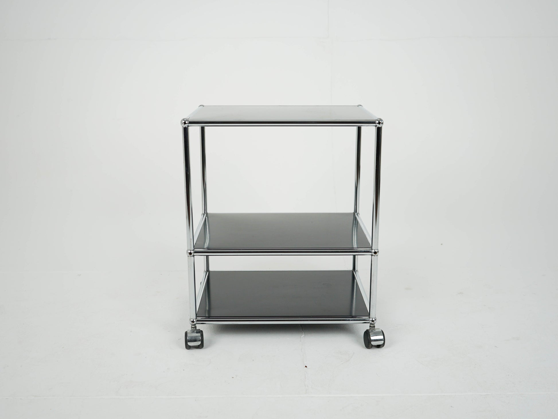 Vintage Barwagen USM Haller Graphitschwarz