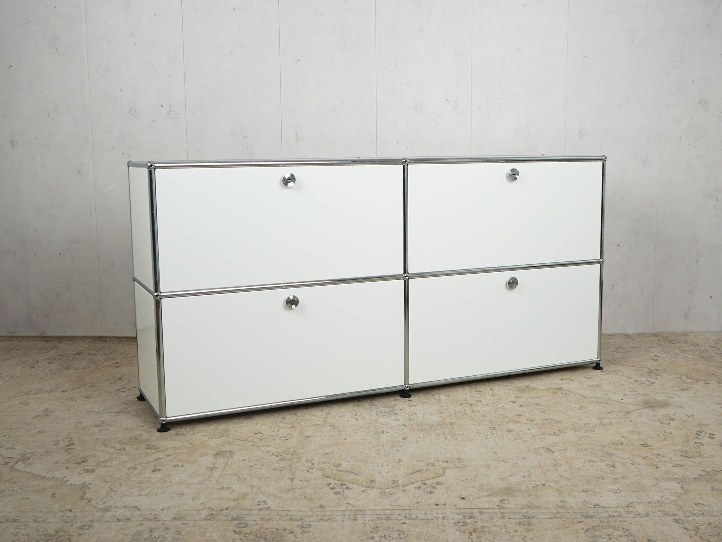 USM Haller Sideboard Reinweiß RAL 9010