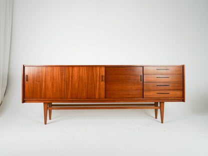 Vintage Sideboard Teak