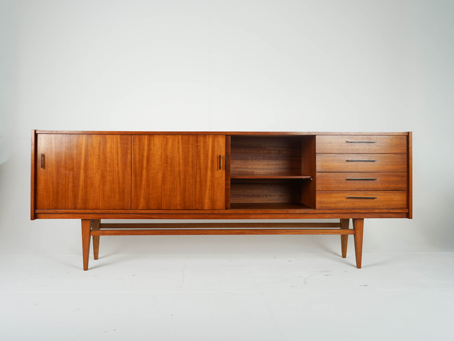 Vintage Sideboard Teak