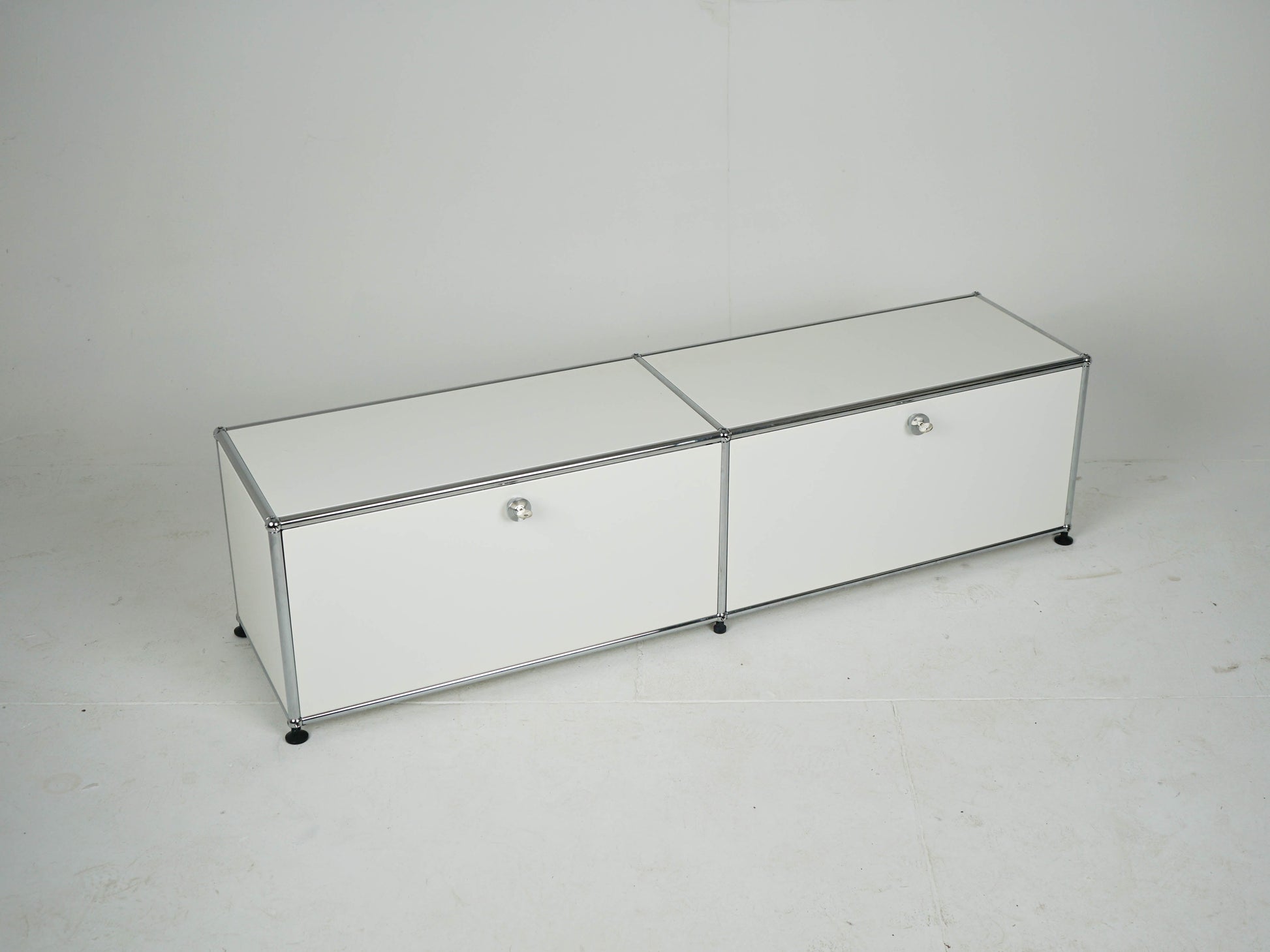 Vintage Sideboard USM Haller Reinweiß für USM Haller