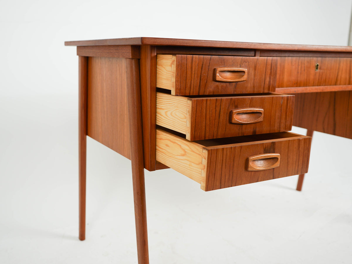 Vintage Schreibtisch Teak