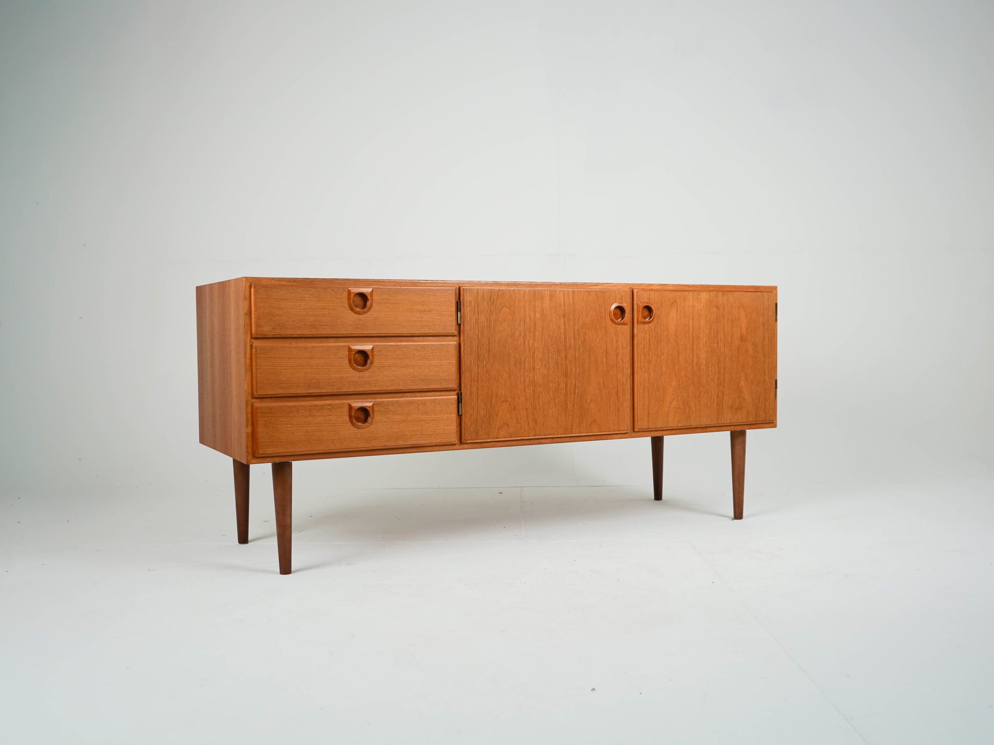 Vintage Sideboard Teakholz Mid-Century Modern