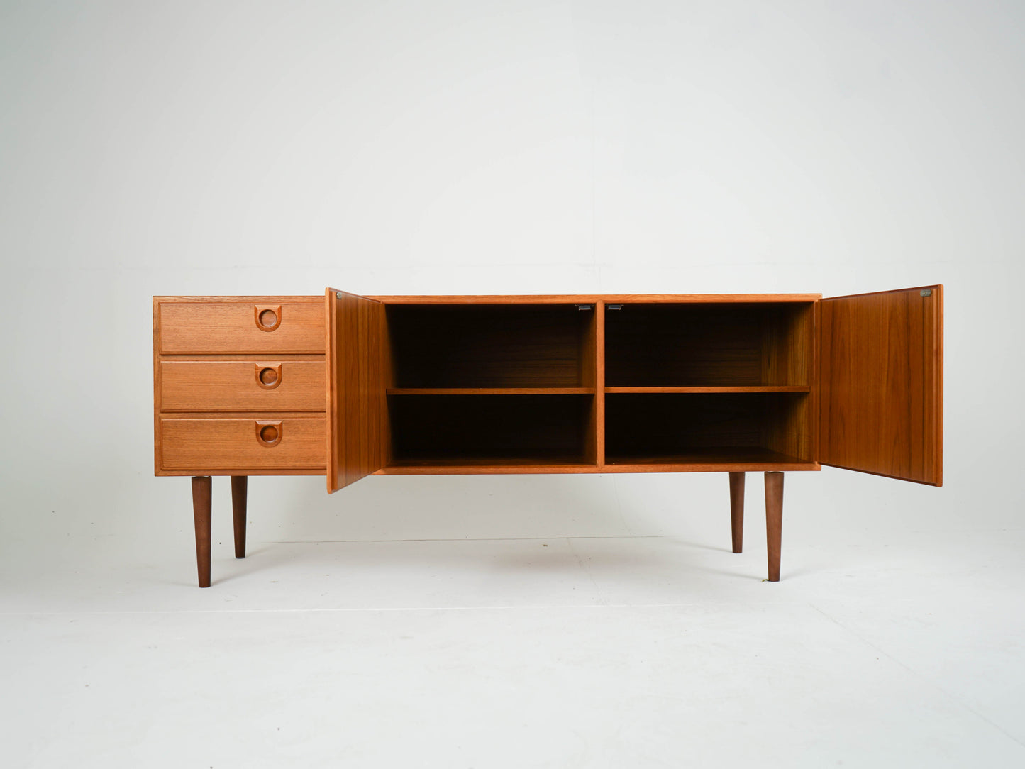 Vintage Sideboard Teakholz Mid-Century Modern