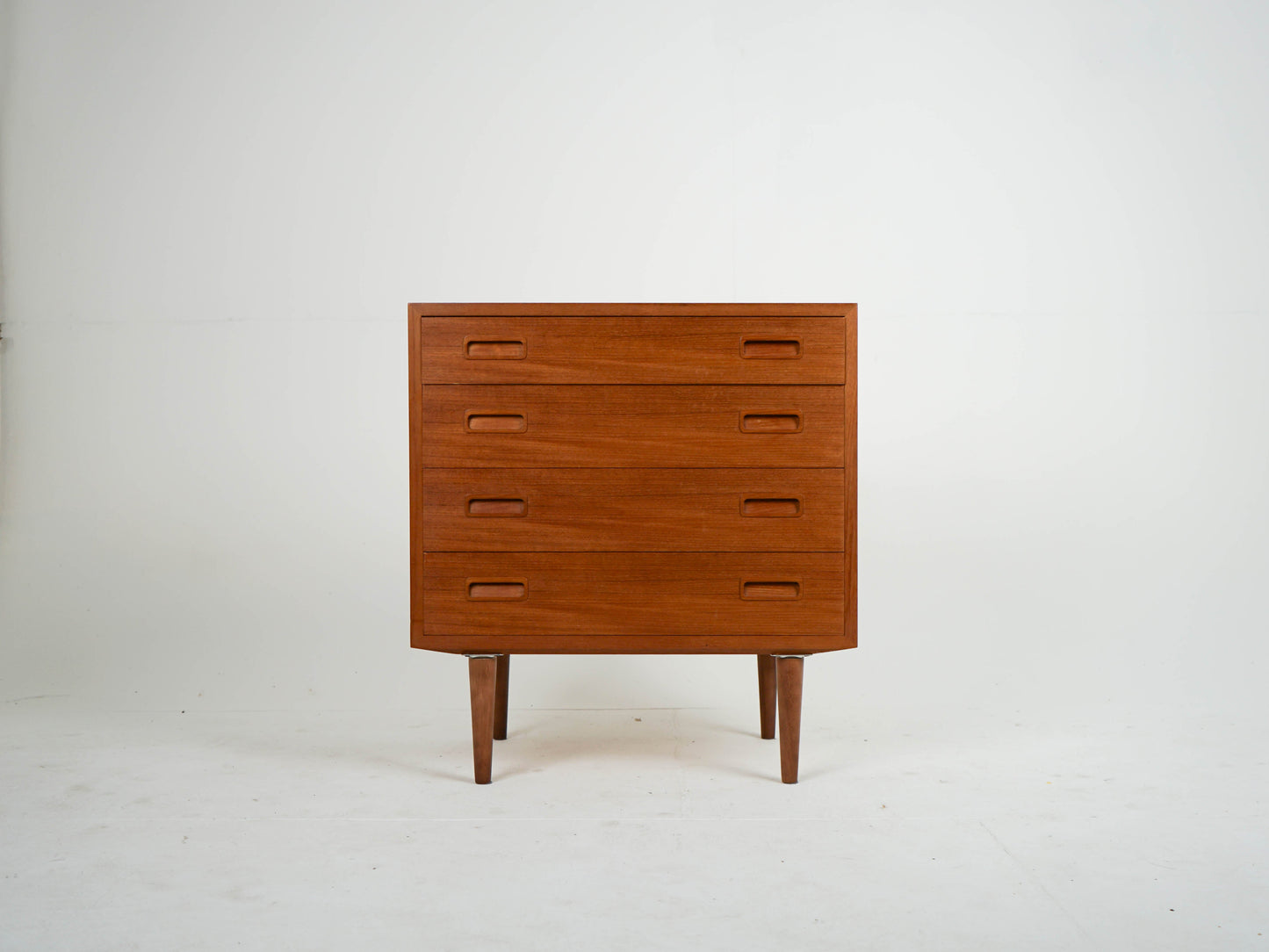 Vintage Teak Kommode No 16 von Poul Hundevad