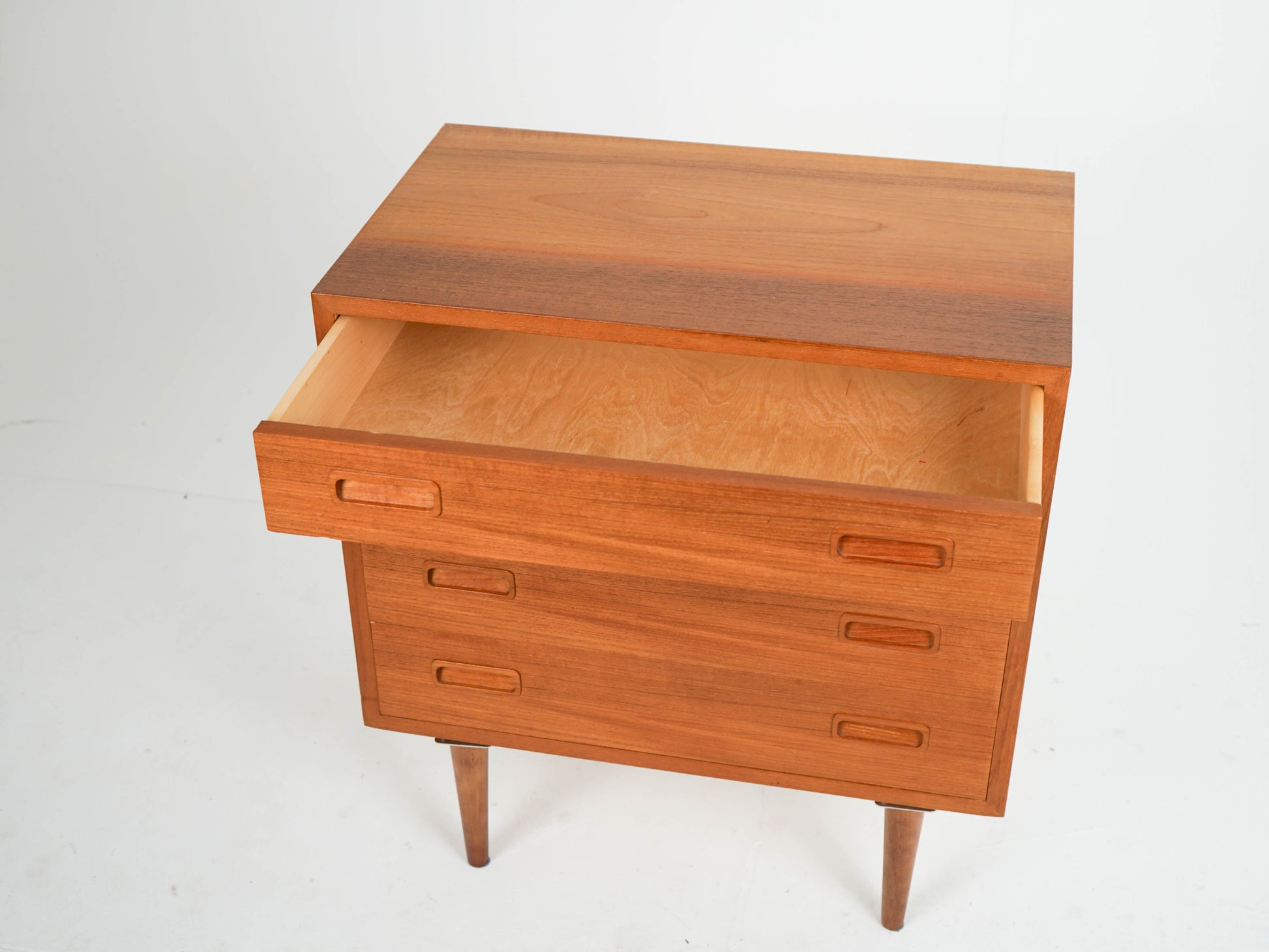 Vintage Teak Kommode No 16 von Poul Hundevad