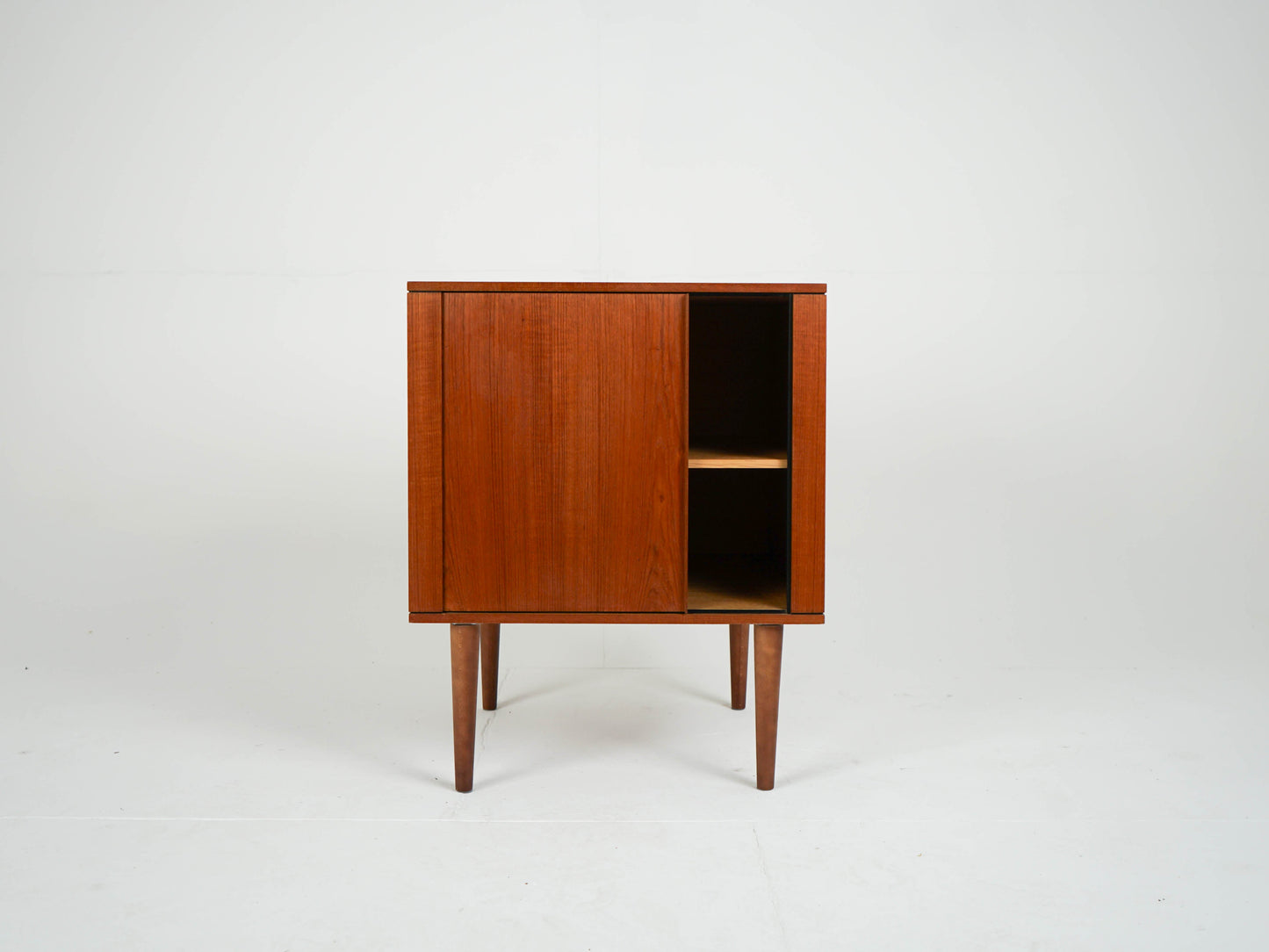 Vintage Sideboard Teak mit Jalousietür, Mid-Century