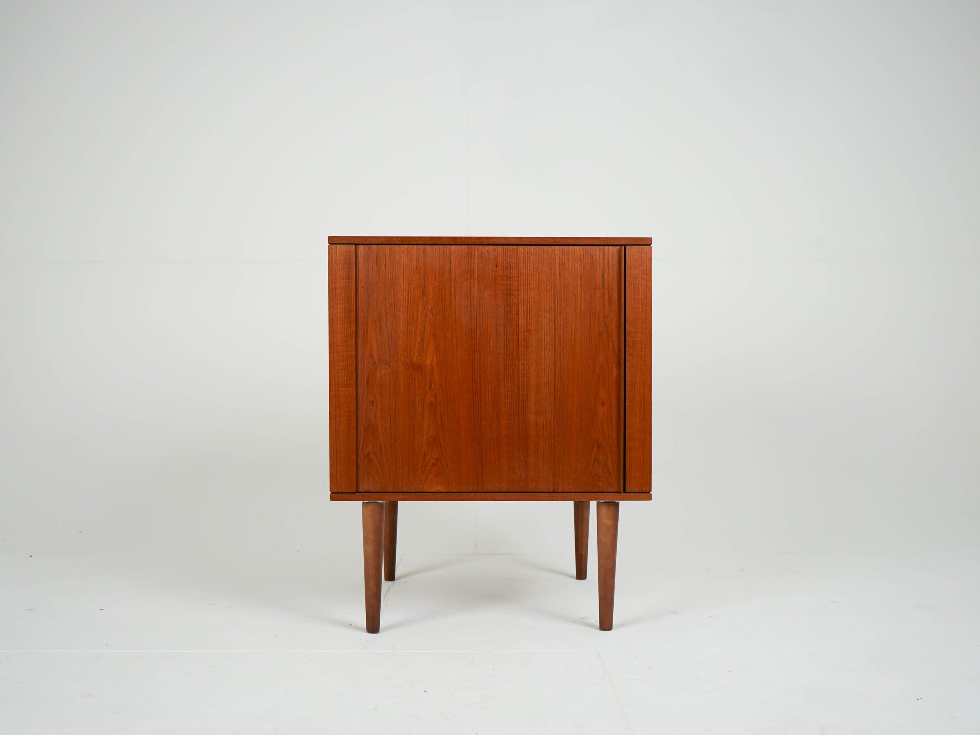 Vintage Sideboard Teak mit Jalousietür, Mid-Century
