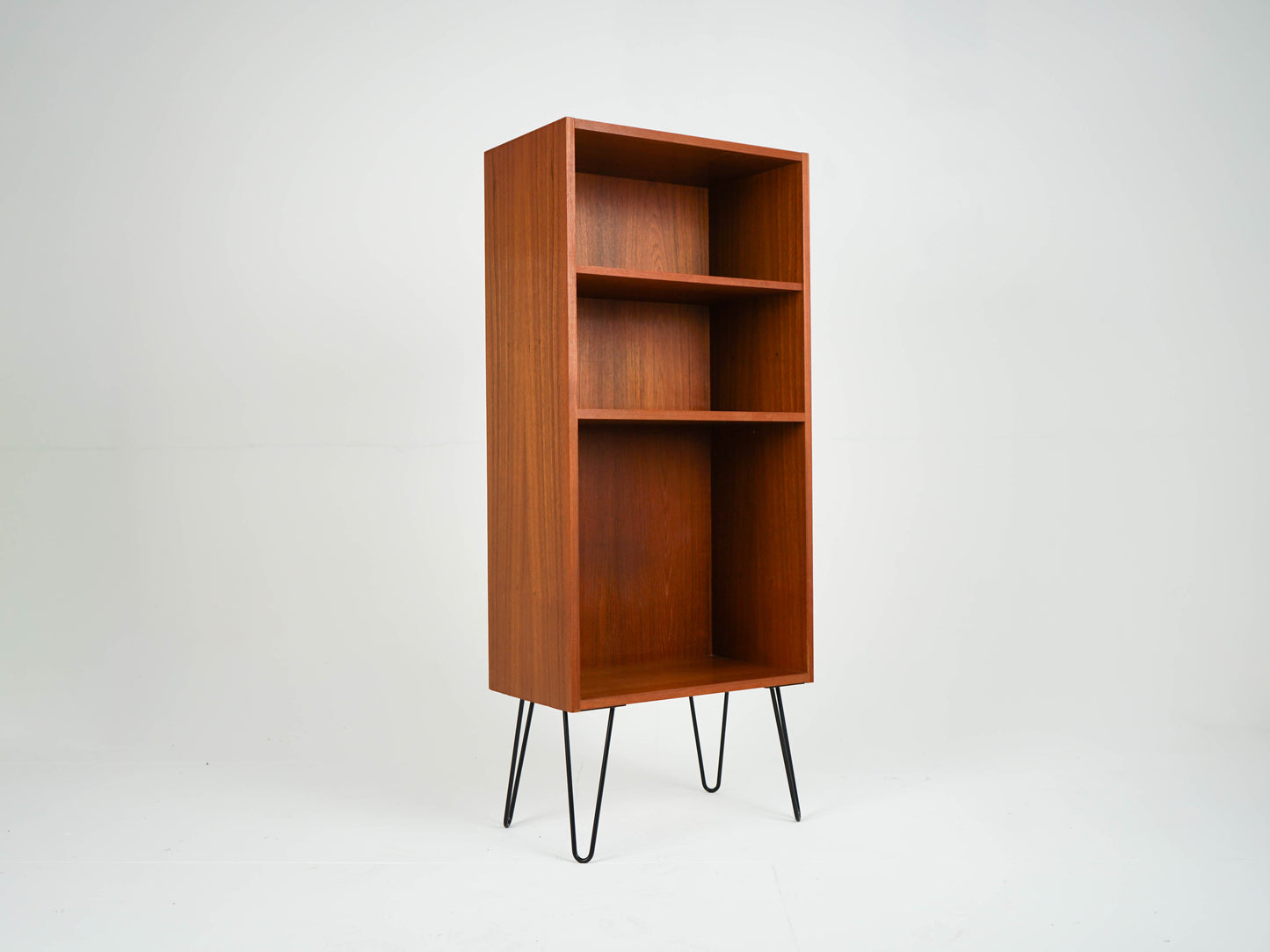 Vintage Teak Regal Schallplattenregal mit Hairpinbeinen