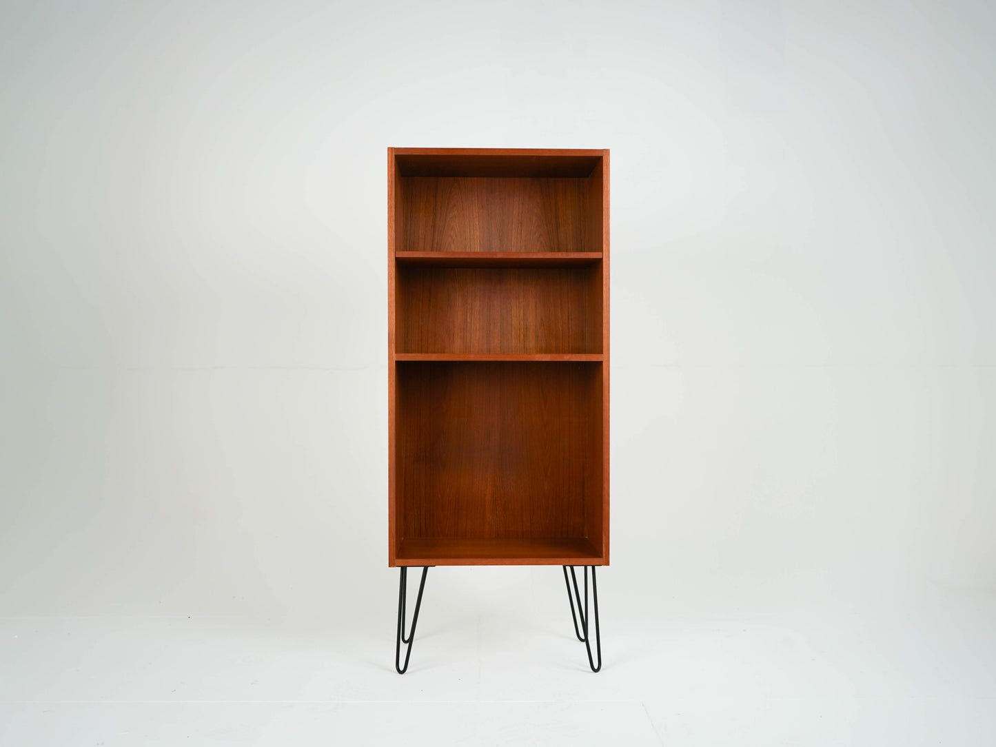 Vintage Teak Regal Schallplattenregal mit Hairpinbeinen