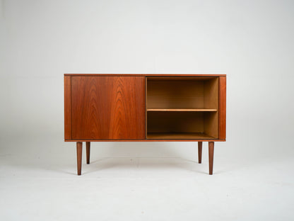 Vintage Sideboard Teakholz mit Jalousietüren, Mid-Century