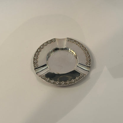 Cendrier vintage en relief de laurier par Tiffany+Co en argent