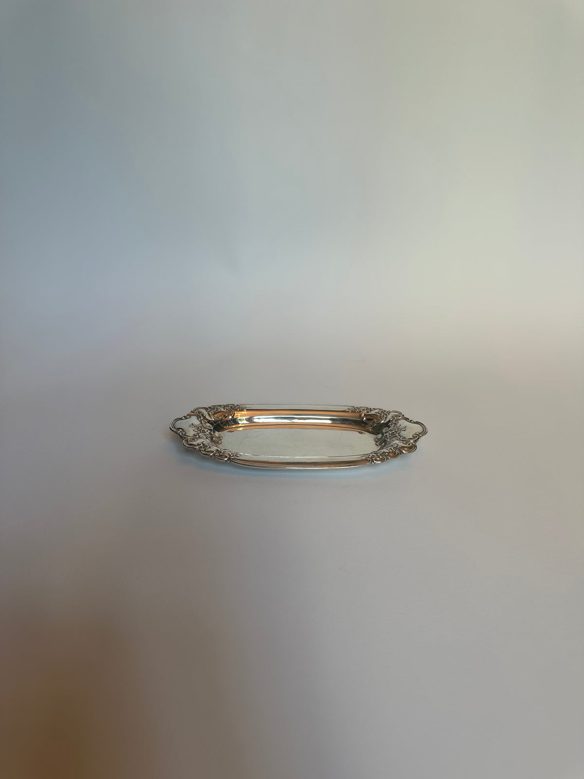 Bol ovale vintage en argent modèle 12792 de Tiffany & Co. de style néoclassique