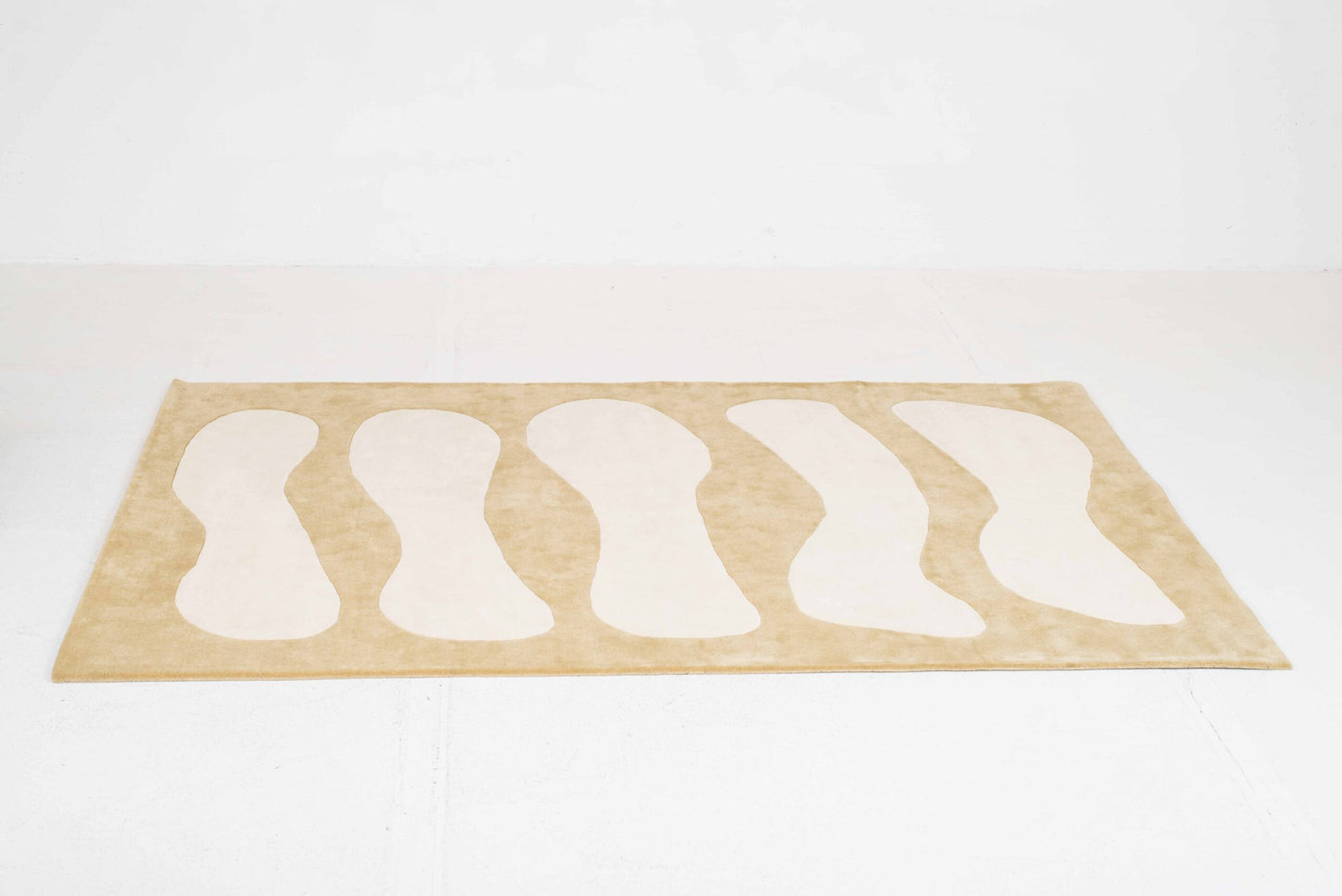Teppich Niva 200x300cm von STUZH38 für MAANA STUDIOS
