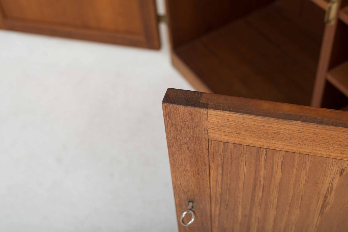 Vintage Geschirrschrank Teak Dänemark 1960er Jahre