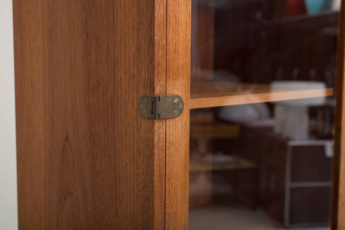 Vintage Geschirrschrank Teak Dänemark 1960er Jahre