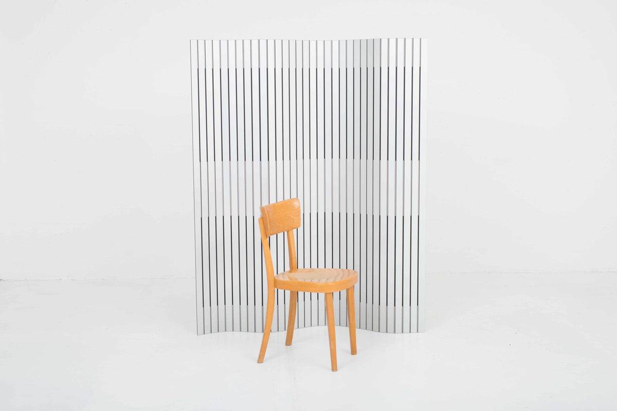 Paravent WOGG 39 de Frédéric Dedelley en aluminium naturel