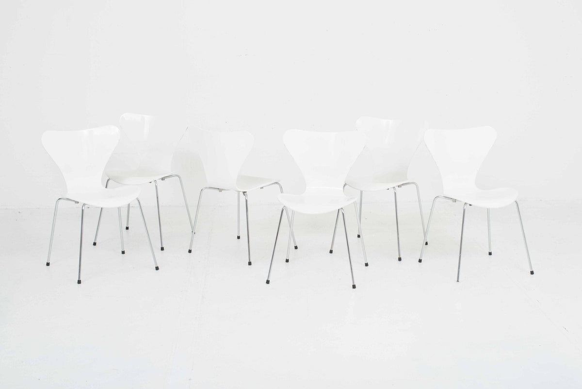 Chaise d'Arne Jacobsen pour Fritz Hansen, blanche, prix à la pièce