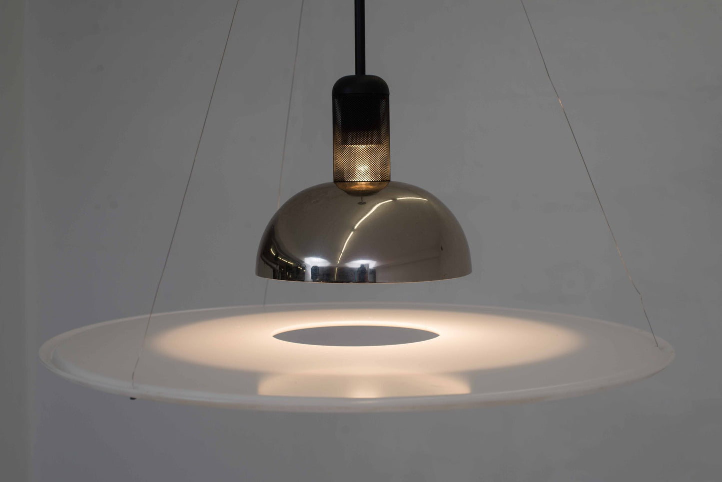 Lampe Flos Frisbi par Achille Castiglioni