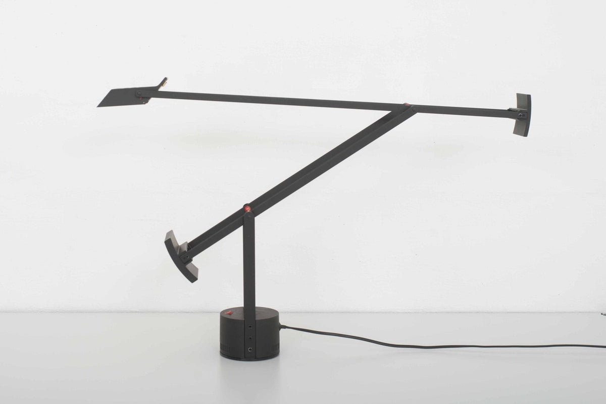 Vintage Tischleuchte Tizio von Richard Sapper für Artemide