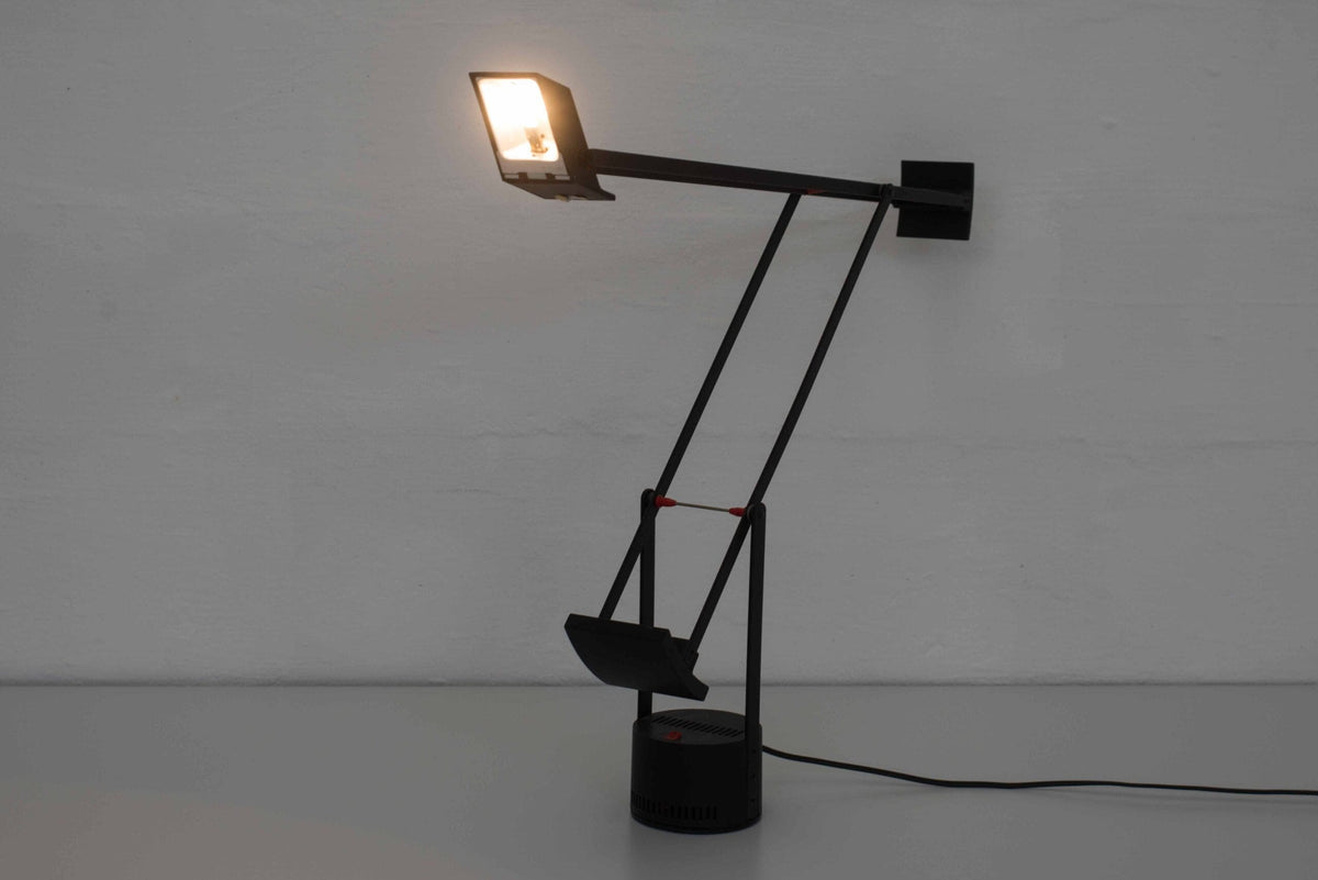Vintage Tischleuchte Tizio von Richard Sapper für Artemide