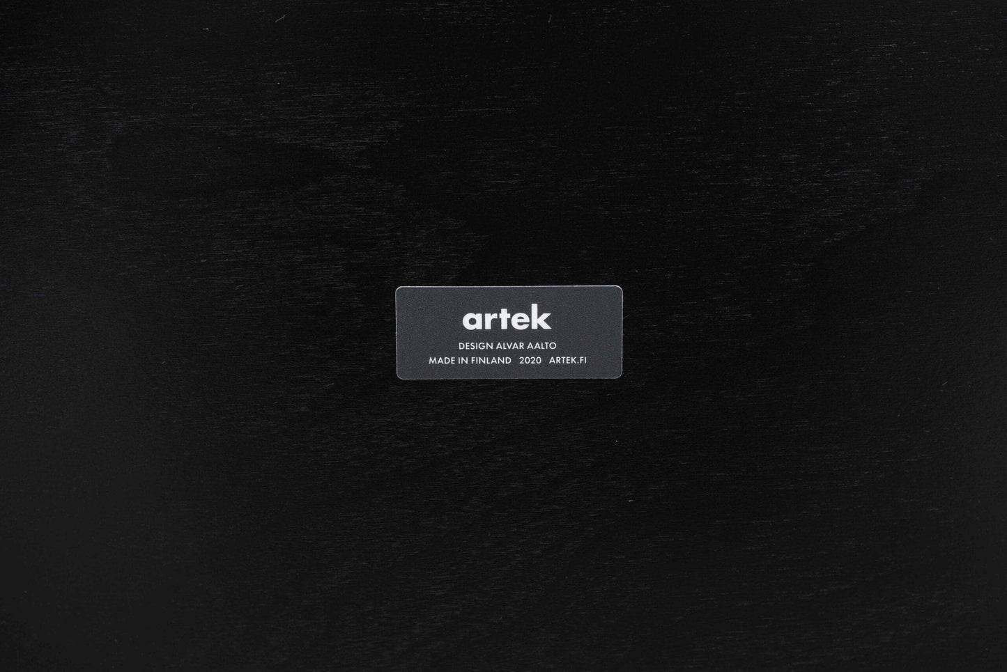 Vintage Beistelltisch Artek 915 von Alvar Aalto schwarz Holz